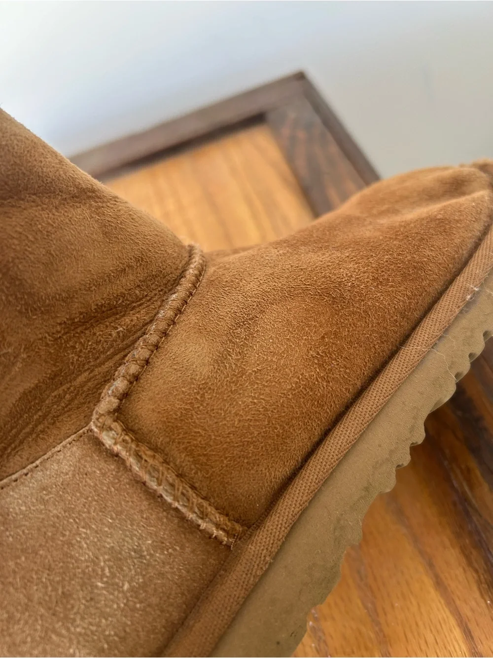 UGG Bailey Bow Boots girl, sz 4
